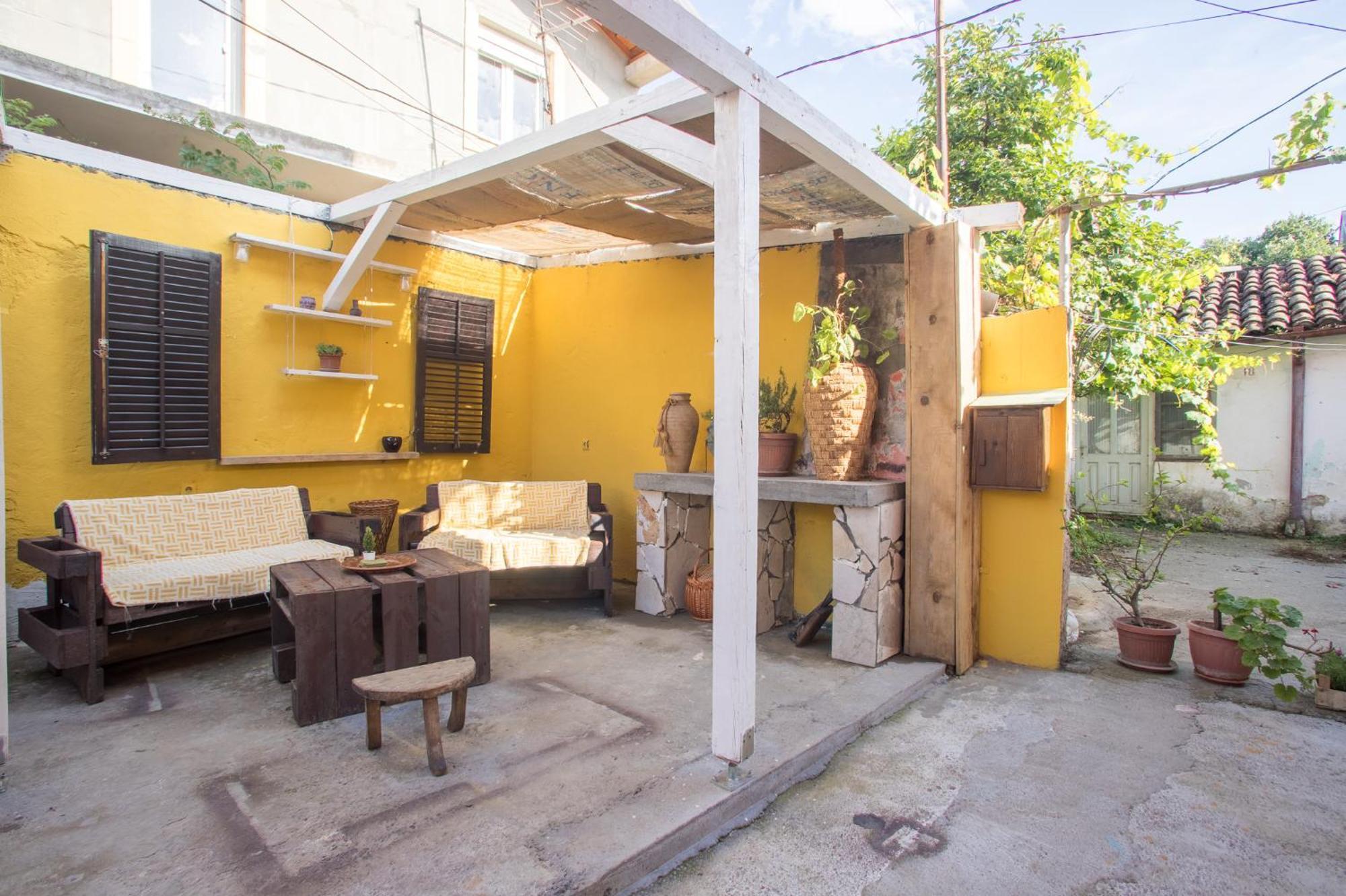 Late Story Apartment Podgorica Bagian luar foto