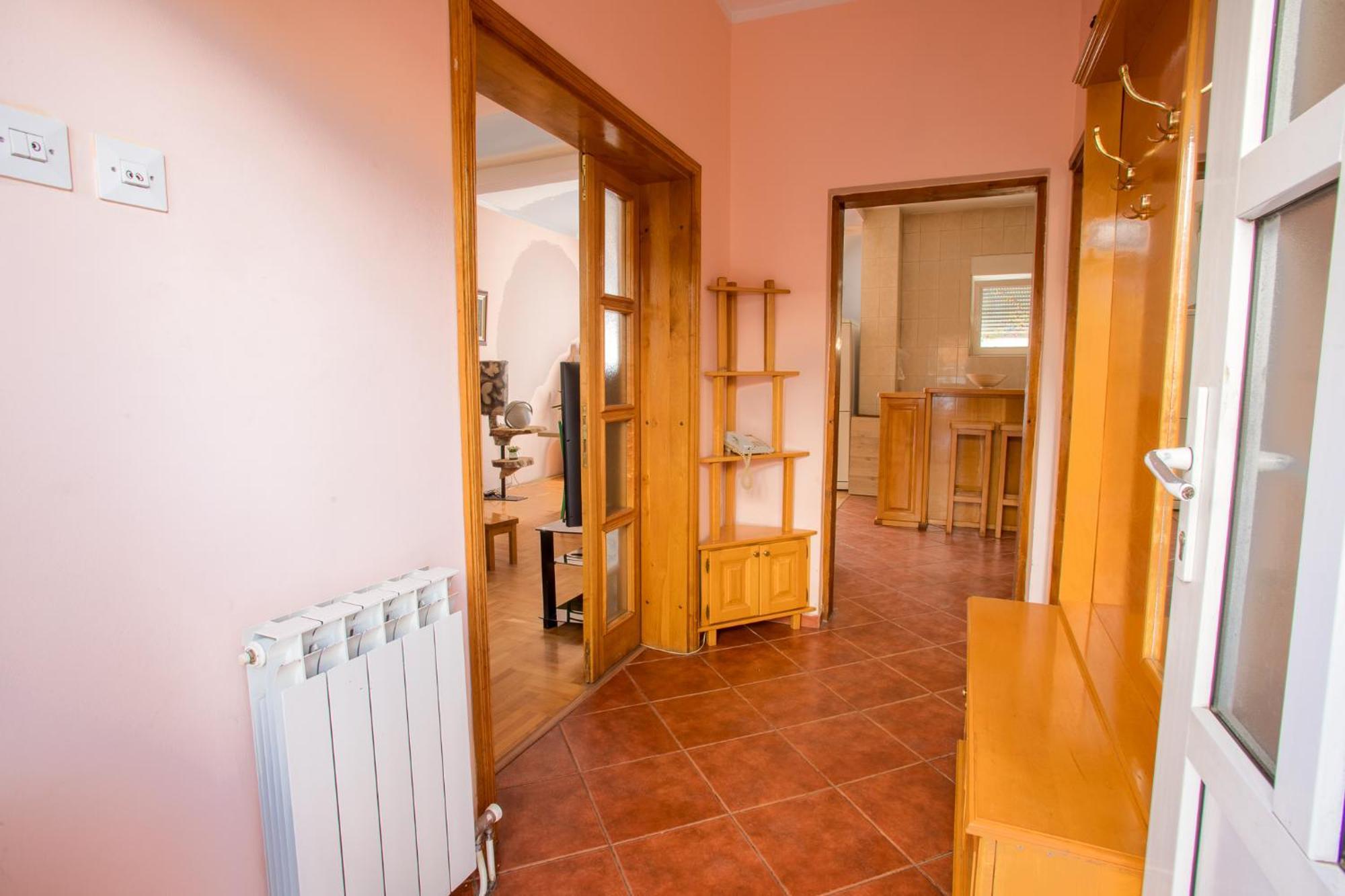 Late Story Apartment Podgorica Bagian luar foto