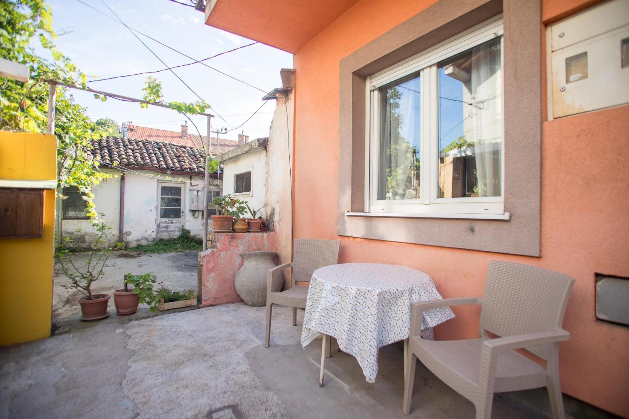 Late Story Apartment Podgorica Bagian luar foto