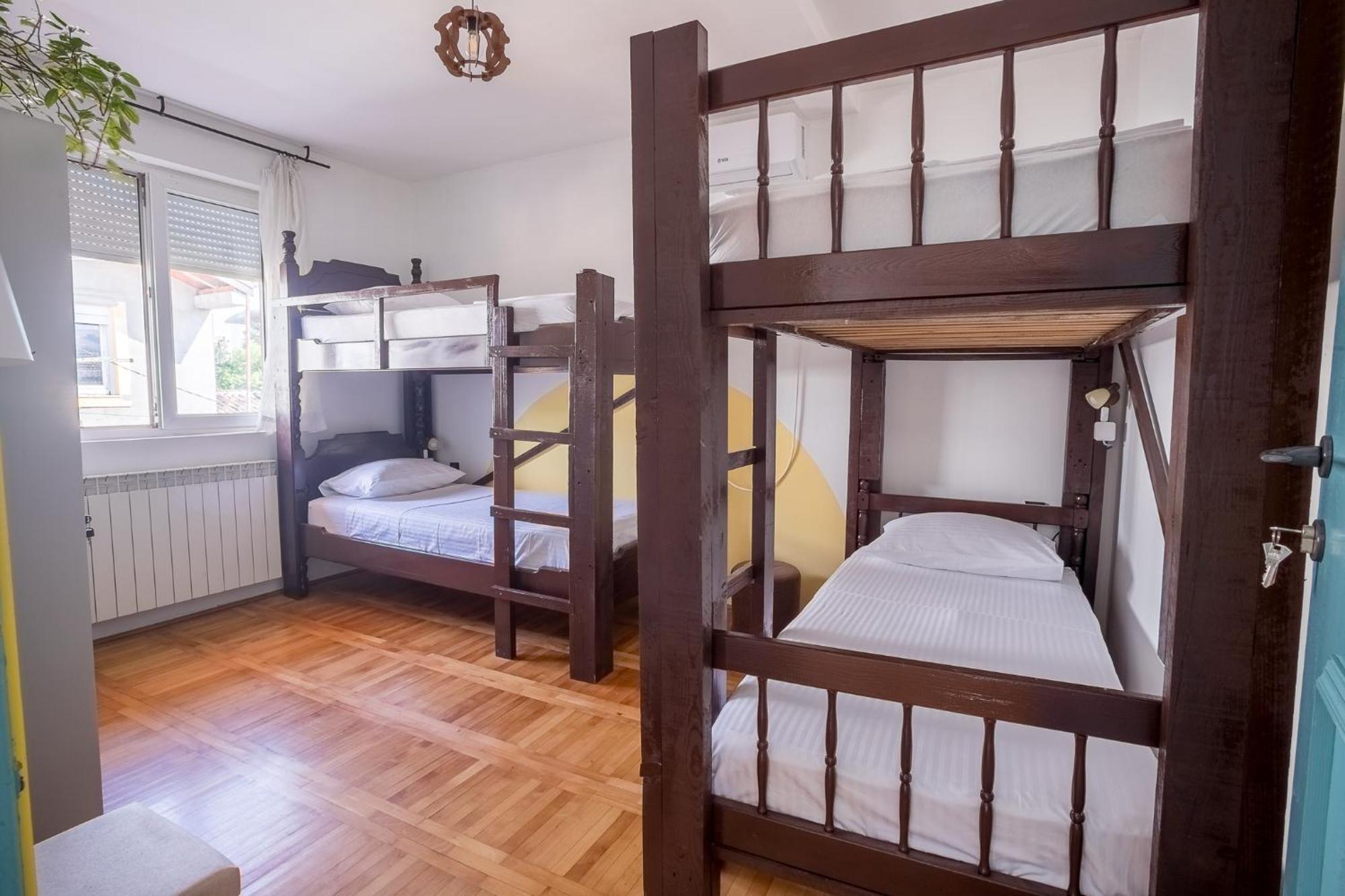 Late Story Apartment Podgorica Bagian luar foto